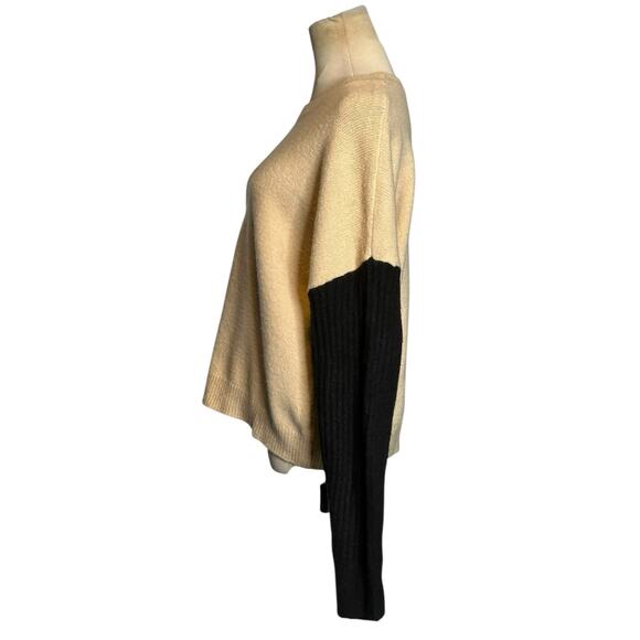 Lulus beige black long sleeves sweater size small - Picture 5 of 13